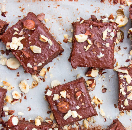 Raw Date and Hazelnut Brownies